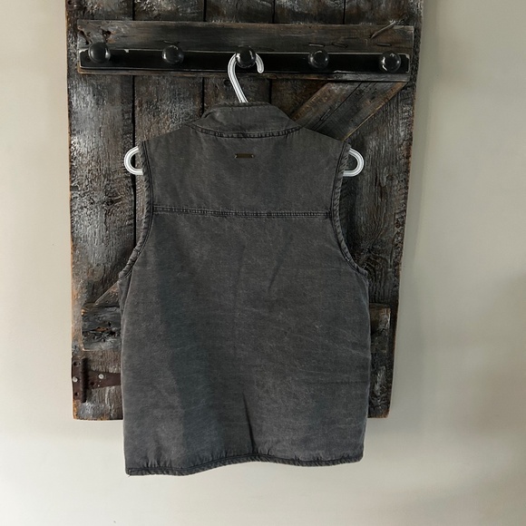 Men's Froens Snap Button Vest Faded Grey - Picture 2 of 3